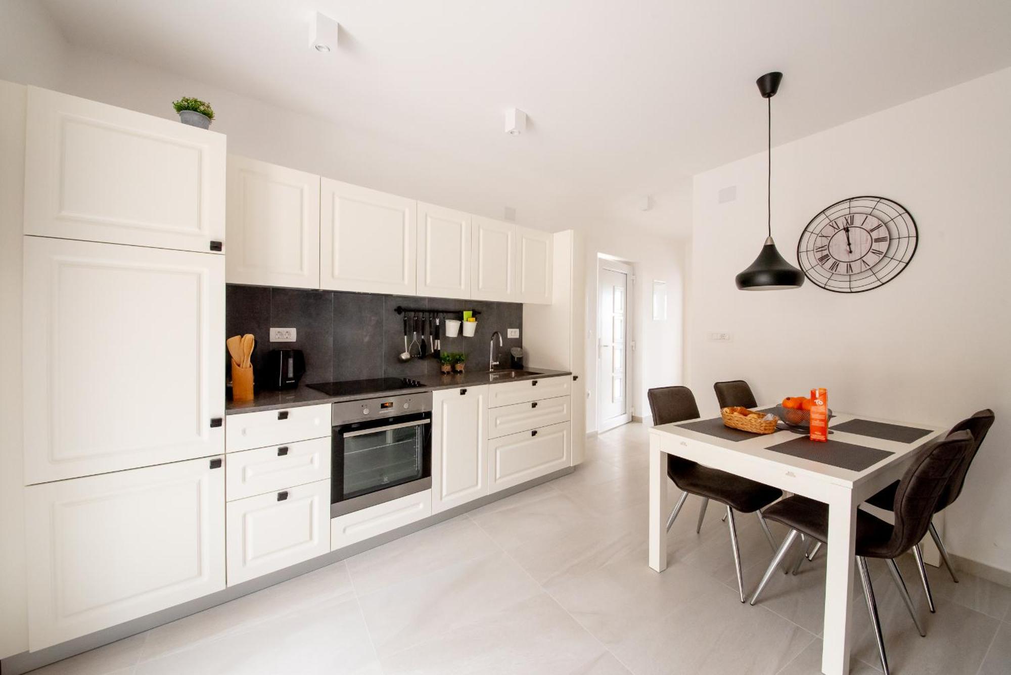 Casa Ol'Bol - Modern Apartment With Seaview And Private Large Backyard Ngoại thất bức ảnh